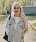 Rencontre Femme : EMMA, 21 ans à Ukraine  Винница